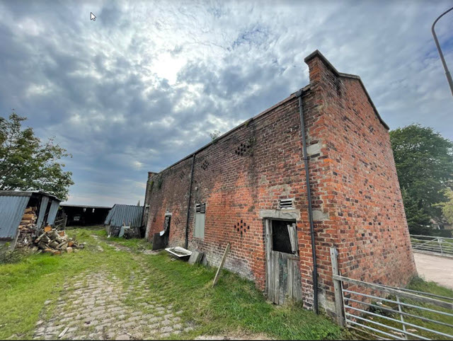 Intack Farm, Cottage & Barn